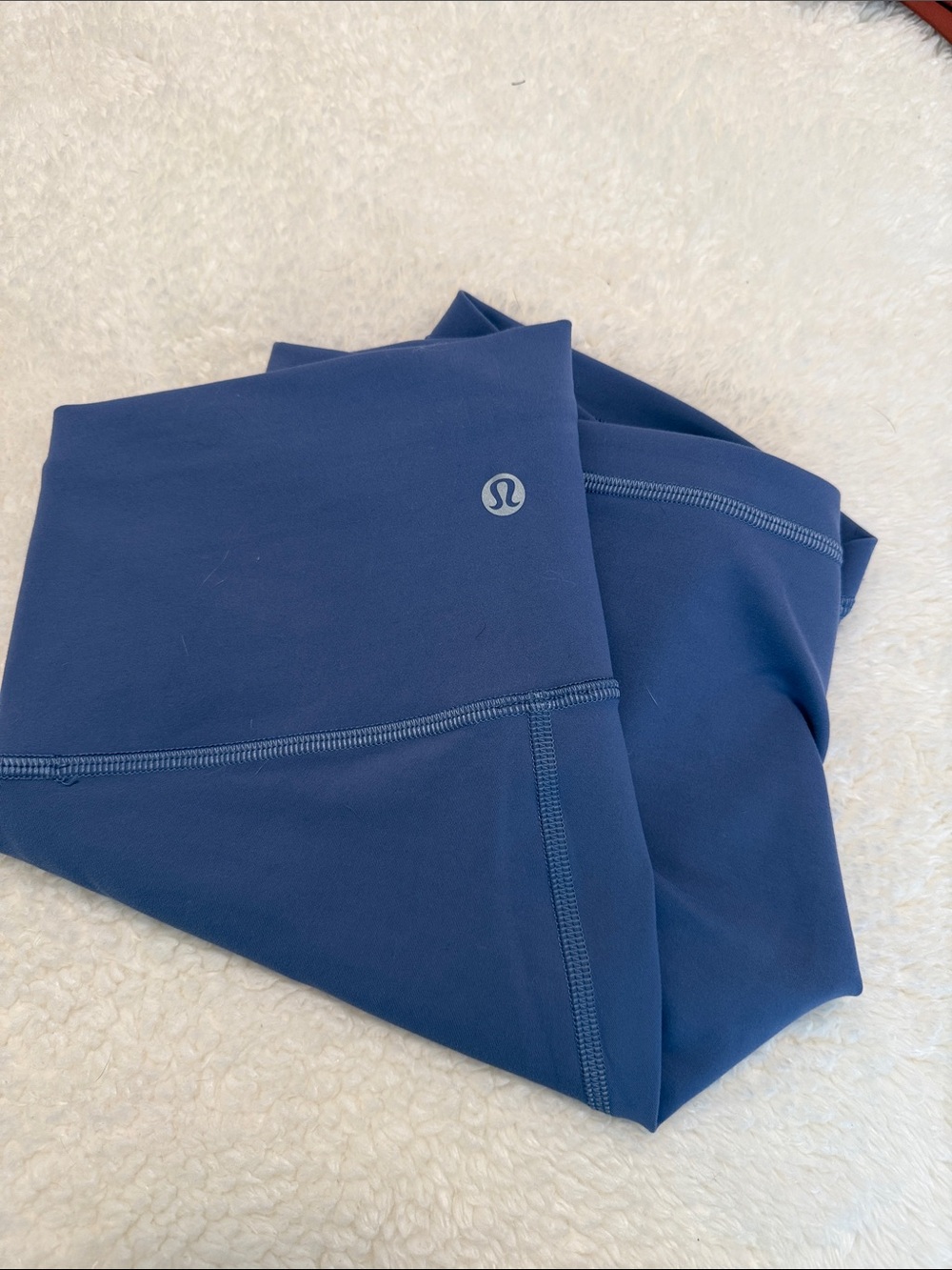Lululemon High Rise Align Biker Shorts Blue